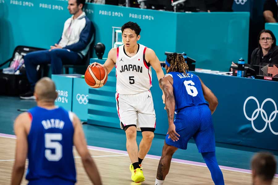 チーム最多の29得点を挙げた河村勇輝【写真：FIBA提供】