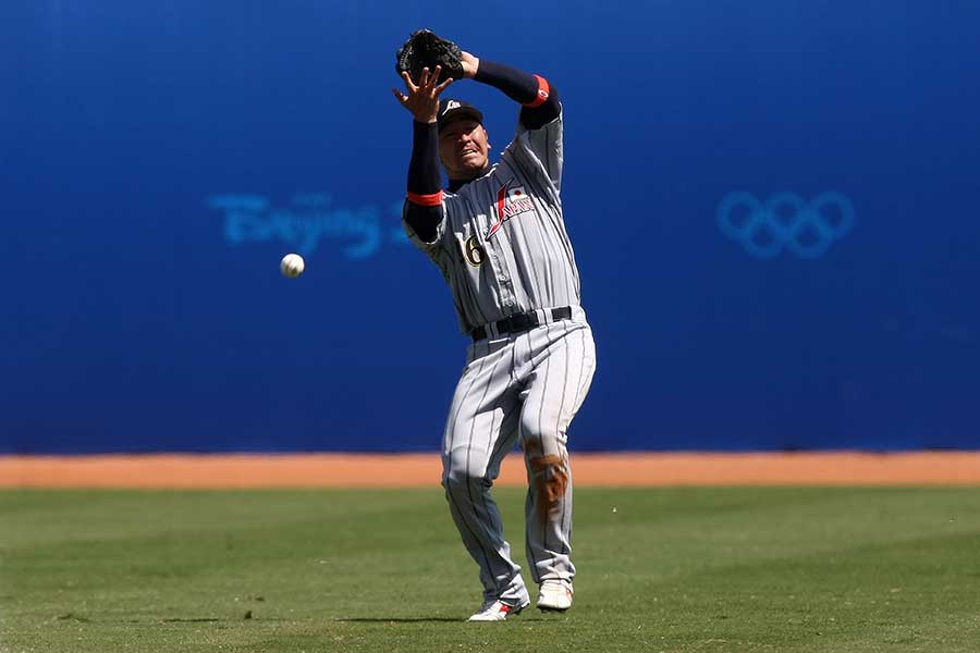 北京五輪で世紀の落球を犯したG.G.佐藤【写真：Getty Images】