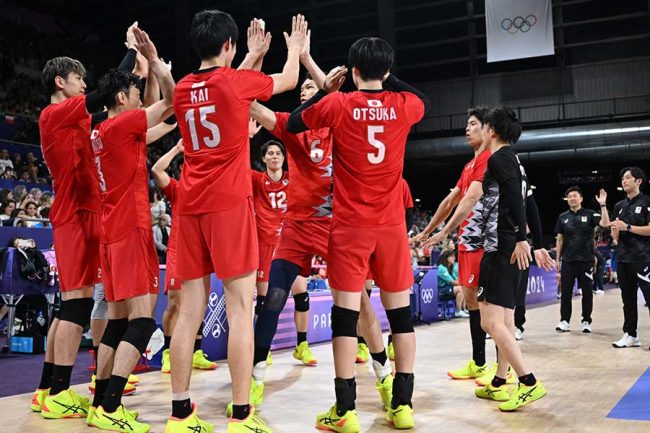 バレー日本ベンチに天国の藤井直伸さん写真 中継に映り感動の声「共に