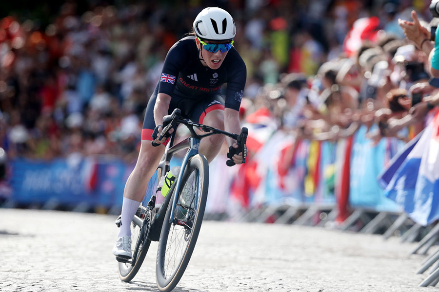 ロードレース女子英国代表のアンナ・ヘンダーソン【写真：Getty Images】