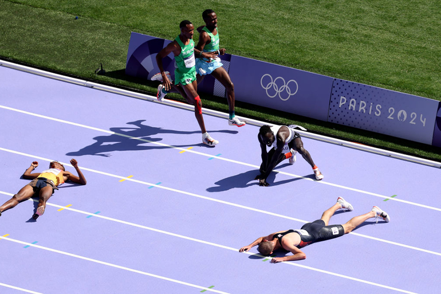 男子5000メートル予選のゴール直前で無情なハプニングが発生【写真：Getty Images】