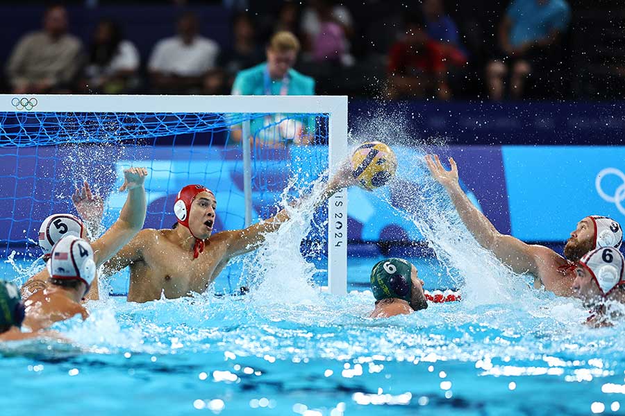 水球男子準々決勝【写真：ロイター】