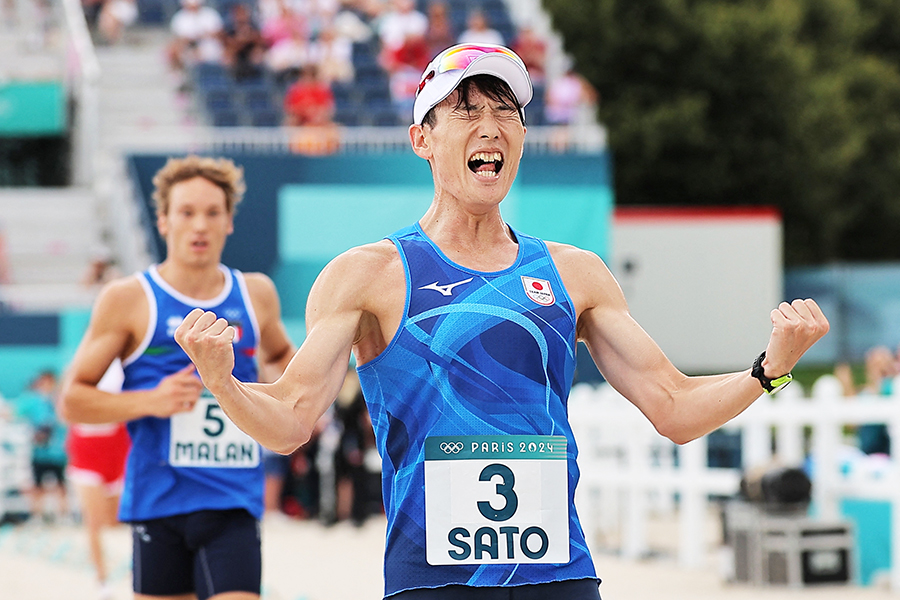 パリ五輪の近代五種で銀メダルを獲得した佐藤大宗【写真：ロイター】