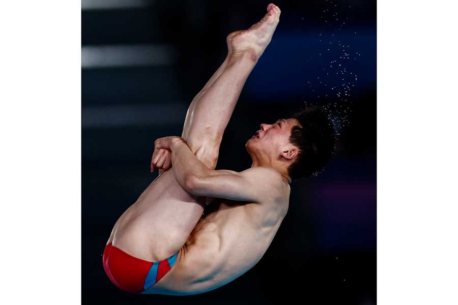 男子10メートル高飛込の予選に出場したイム・ヨンミョン【写真：ロイター】