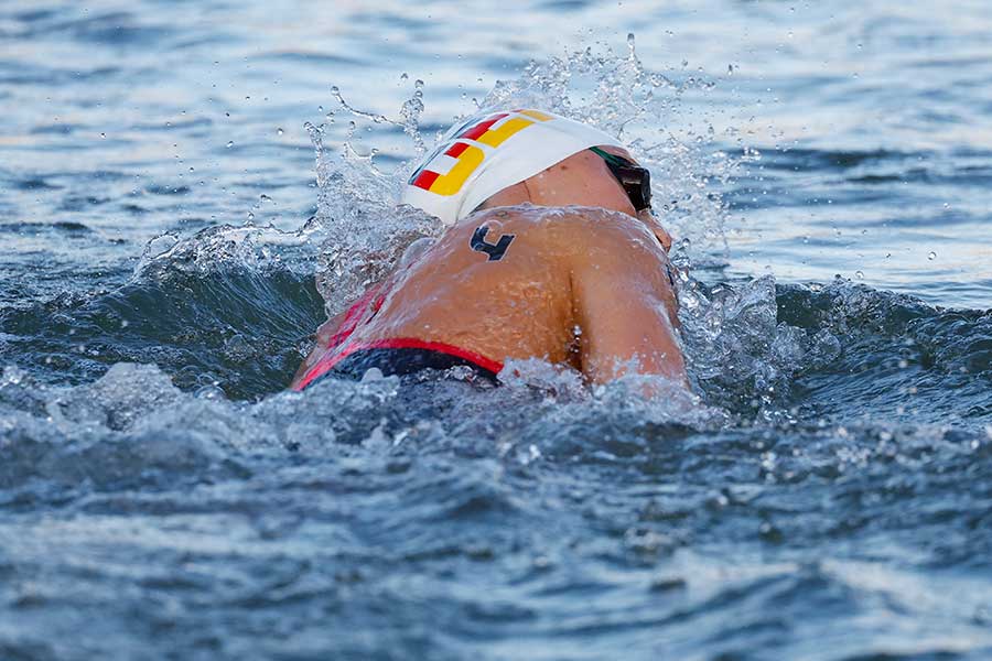 マラソンスイミング女子10キロで9位となったドイツのレオニー・ベック【写真：ロイター】