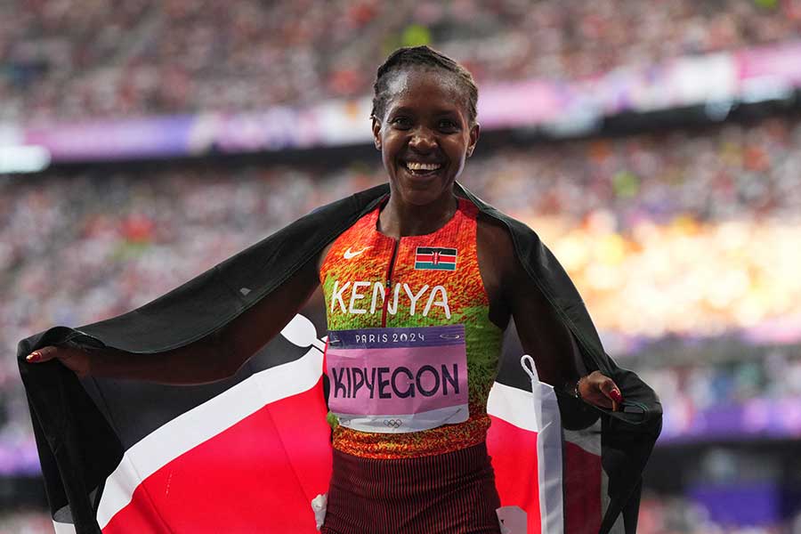 女子1500メートルで五輪3連覇を達成したフェイス・キピエゴン【写真：ロイター】