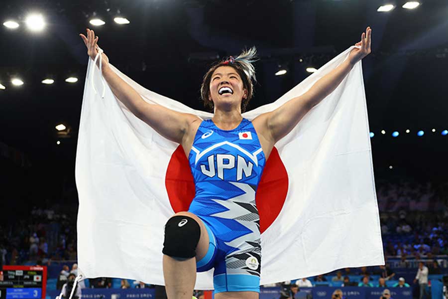 レスリング日本女子代表の鏡優翔【写真：ロイター】