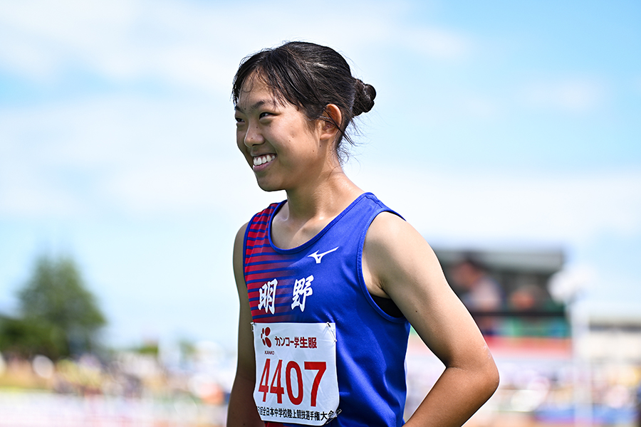 決勝レースを終えて笑顔をこぼした首藤風綾【写真：中戸川知世】