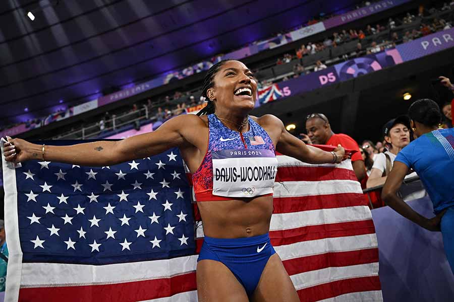 パリ五輪の女子走り幅跳びで金メダルを獲得したタラ・デービス【写真：ロイター】