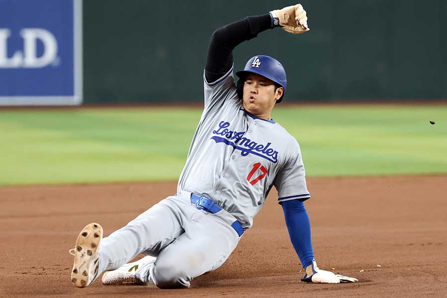 敵地ダイヤモンドバックス戦で三盗を決めたドジャースの大谷翔平【写真：Getty Images】