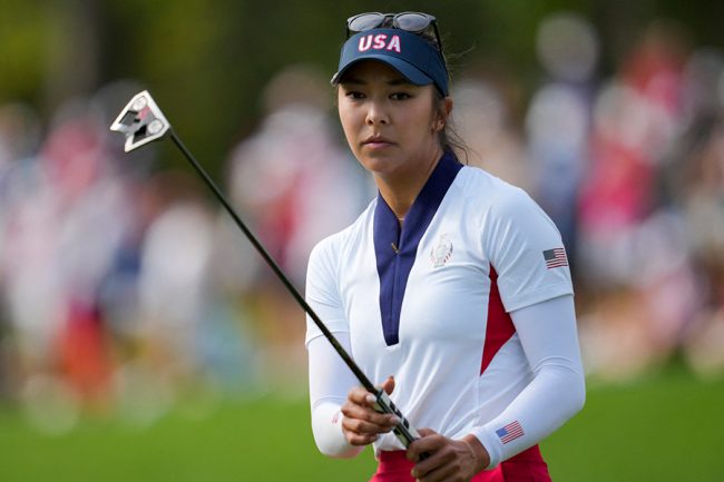 女子ゴルフ対抗戦の「馬鹿げた行動」 超絶イーグルで大はしゃぎの