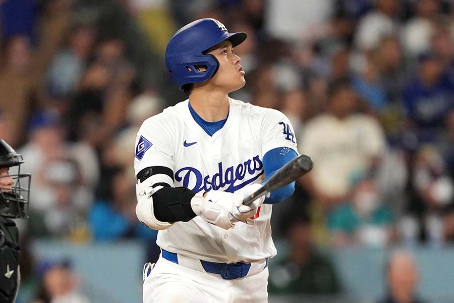 52号を放つドジャースの大谷翔平【写真：ロイター】