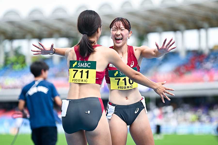 日本インカレ女子400メートル障害決勝で優勝した山本亜美【写真：中戸川知世】