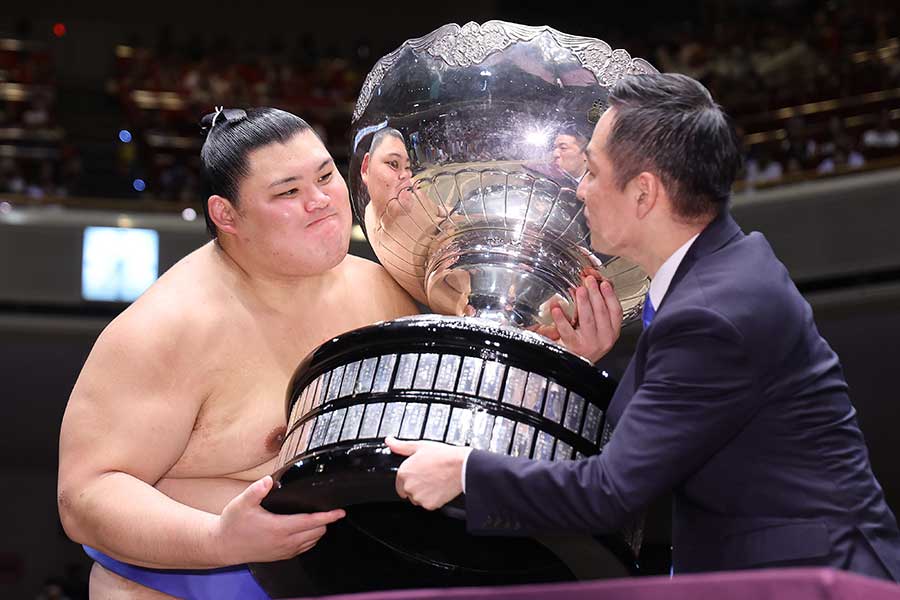 大相撲秋場所で優勝した大の里【写真：産経新聞社】