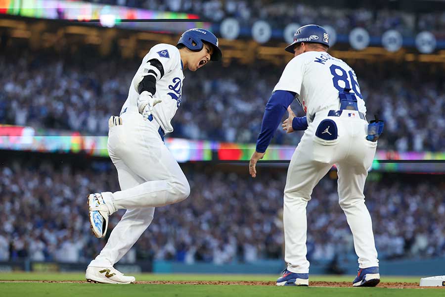 パドレス戦、同点3ランを放ったドジャースの大谷翔平【写真：ロイター】