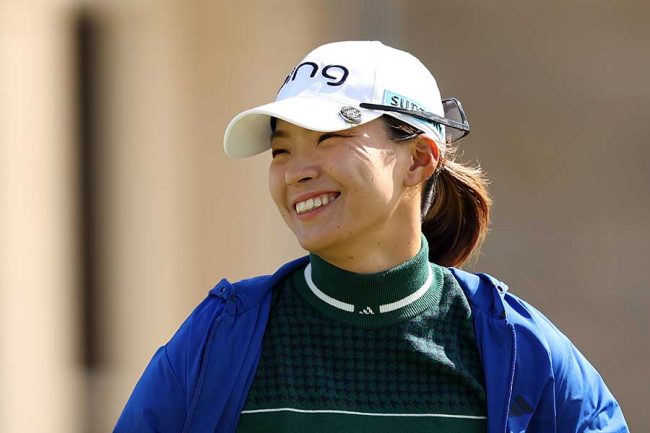 渋野日向子が「ビッグネームたち」と焼肉堪能 