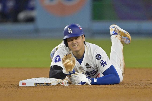 大谷翔平負傷で激震「Nooooooooooooo」 米メディアが続々悲鳴、左肩