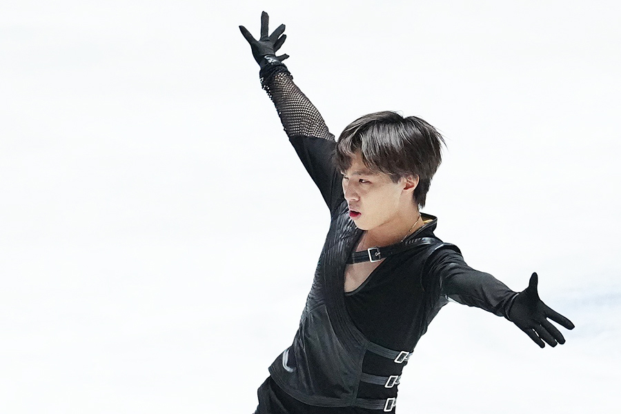 NHK杯男子SP、102.96点の自己ベストで2位に入った三浦佳生【写真：荒川祐史】