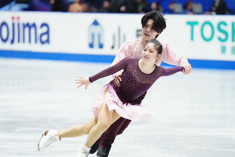 FDで92.12点をマークした田中梓沙、西山真瑚組【写真：荒川祐史】