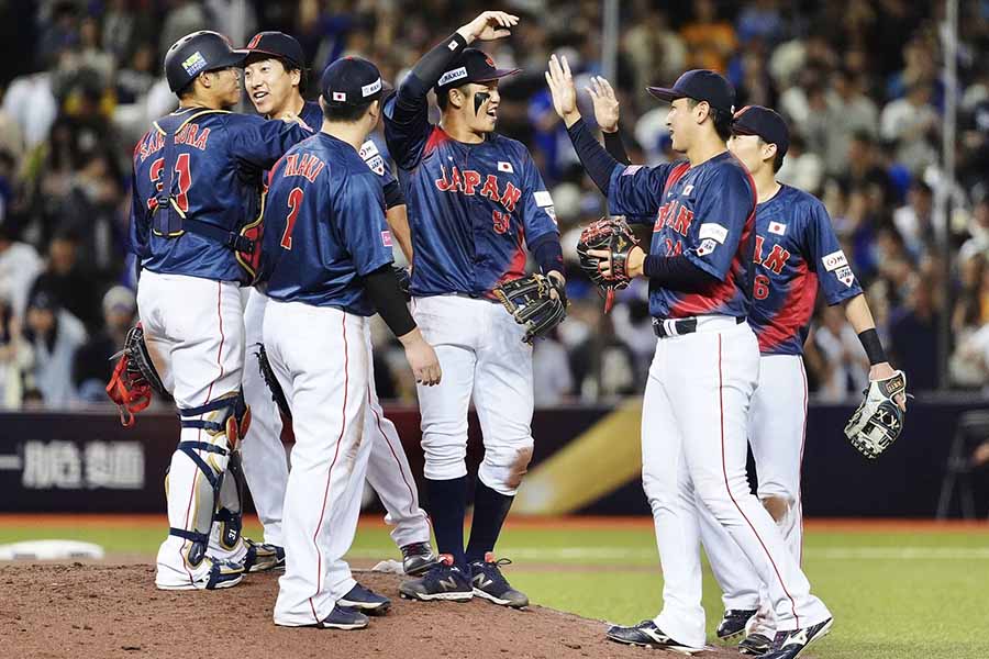 台湾に3-1で勝利した侍ジャパン【写真：小林靖】