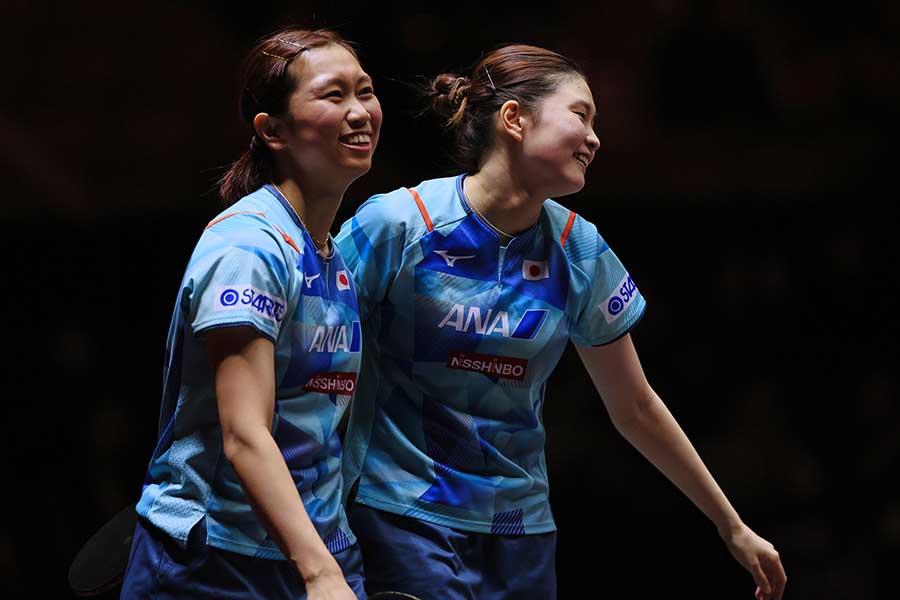 女子ダブルスの佐藤瞳、橋本帆乃香組【写真：Getty Images】