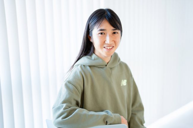 肌が青白く、潤いがない他校の女子「衝撃だった」 違和感から変わった