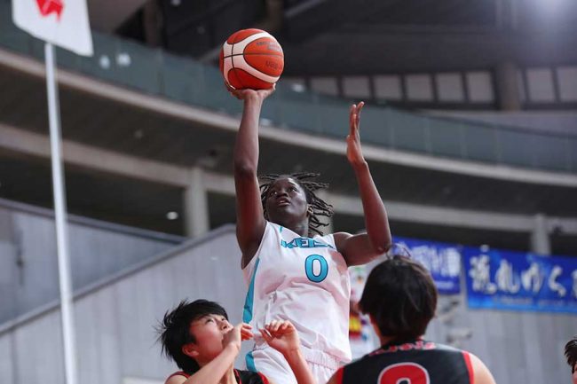 高校女子バスケに現れた身長187cm逸材 衝撃の40得点25リバウンド…慶誠