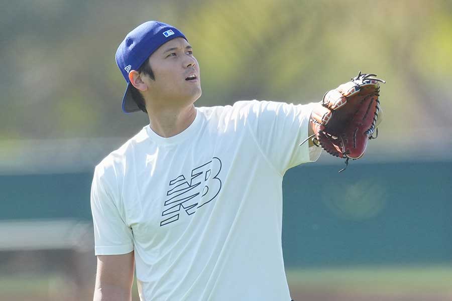 自主トレーニングを行っているドジャースの大谷翔平【写真:荒川祐史】