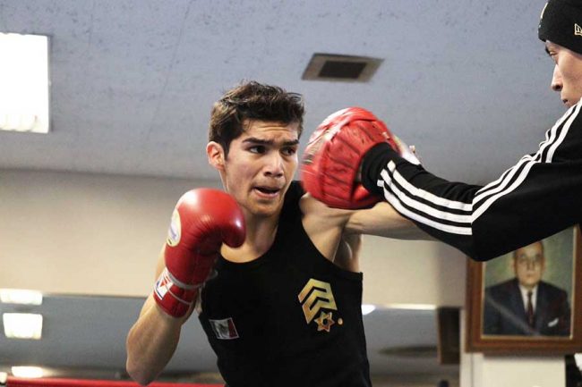 28戦全勝でダウン経験ゼロ「だから一度もないんだ」 挑戦者陣営が自信