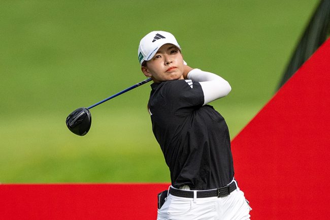 渋野日向子16位後退「もったいなかった」 一時2位浮上も後半乱れて