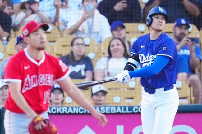大谷翔平、今季初打席の特大弾に「マジ人じゃねぇって…」 日本は朝から