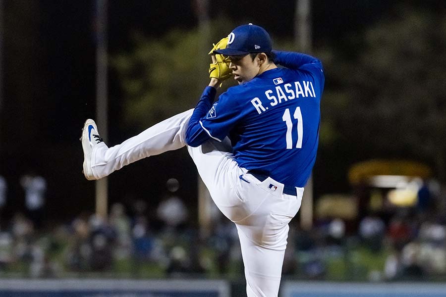 ドジャースに移籍後オープン戦初登板の佐々木朗希【写真：ロイター】