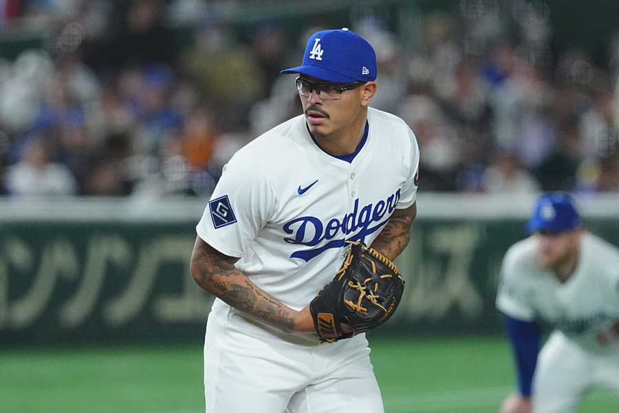 巨人戦で登板したドジャースのアンソニー・バンダ【写真：Full-Count／荒川祐史】