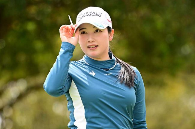 女子ゴルフ史上最大差の逆転劇が…29位→2位で超猛追・小祝さくらが潔く