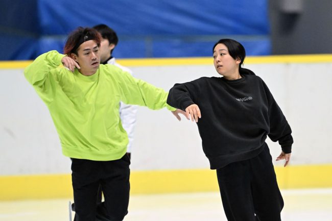 超レア!羽生結弦　浅田真央　高橋大輔　ソチ五輪代表決定写真　サイン入り❗ 超レア!羽生結弦 浅田真央 高橋大輔 ソチ五輪代表決定写真 サイン入り