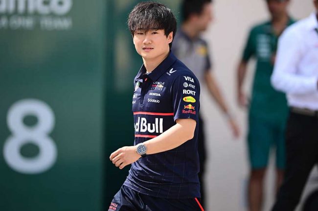 角田裕毅、同僚のF1王者も笑う