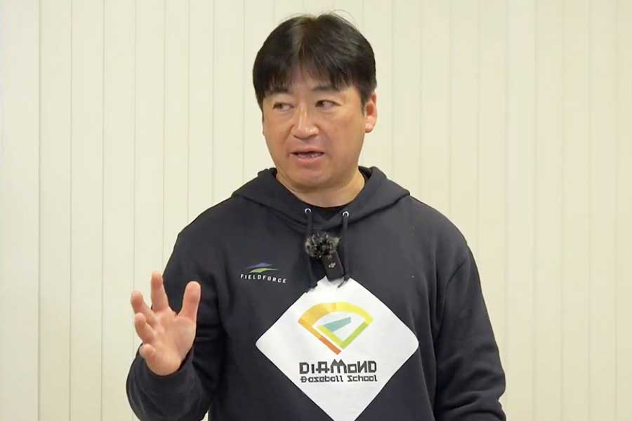 スポーツビジョントレーナーの上坂実氏【写真：編集部】