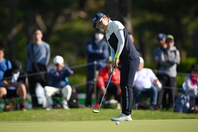 女子ゴルフで異例の