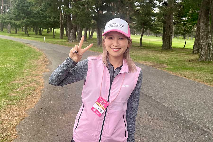 平塚新夢は畑岡奈紗との再会を喜んだ【写真：編集部】