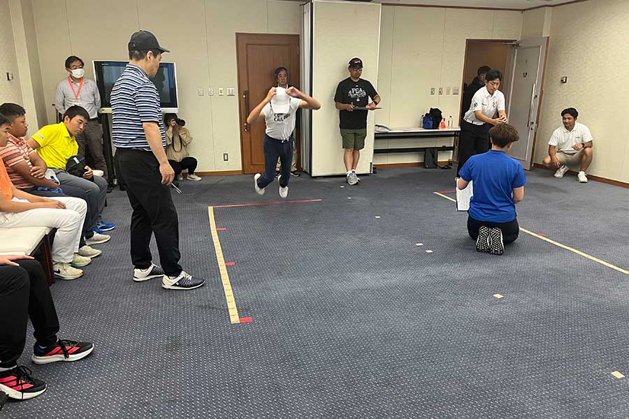 「合宿に耐えられるのか」厳しいメニューも【写真：編集部】