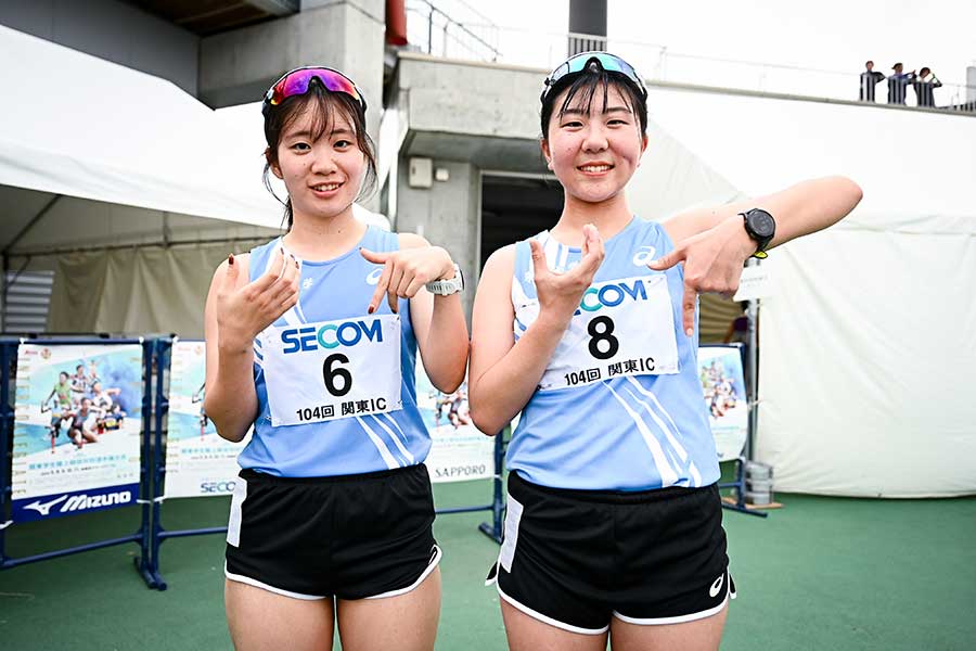 沖(左)と同じく1万メートル競歩に出場した東大・青山虹海【写真:中戸川知世】