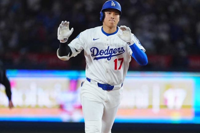 大谷翔平17号に「歴史的なものを目撃」 敵実況席も感服、57HRペースで