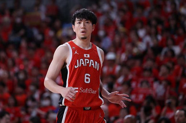 バスケ日本代表候補にファンが「二度見」したワケ 「引退するって…」34
