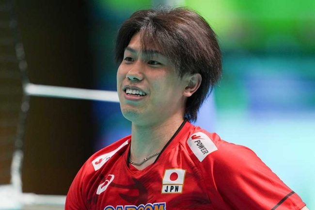 男子バレー日本、最年長30歳の捨て身プレーに衝撃「決められてたら