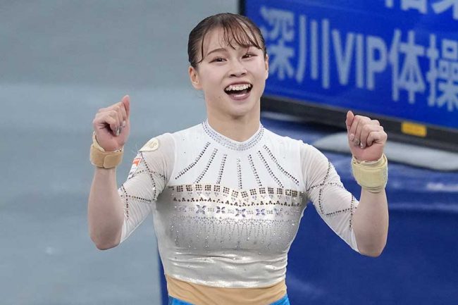 体操・杉原愛子、レオタードの