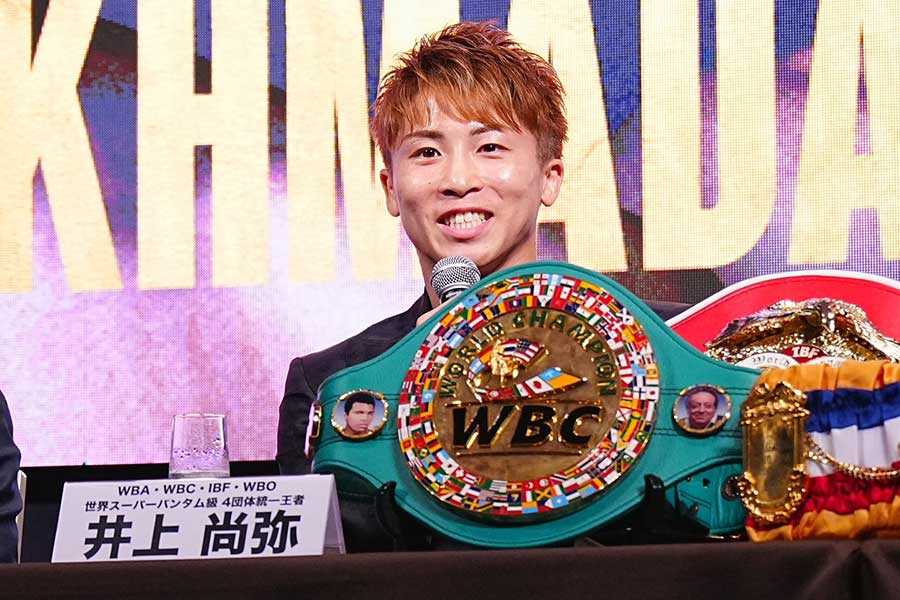 会見では笑顔も見せた井上尚弥【写真：荒川祐史】