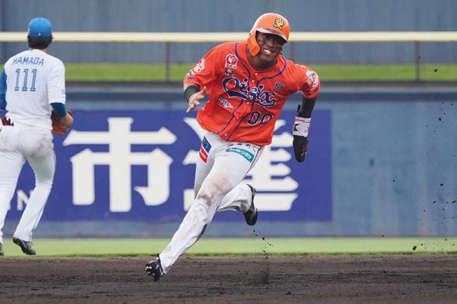 2年連続の2冠争いでも「全然ダメです」 2軍球団からドラフト目指す25歳