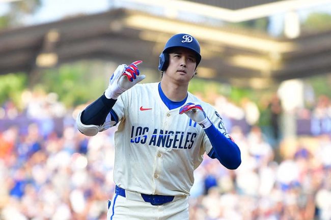 33号大谷、驚異の弾道で相手ベンチが硬直… 投手は孤立、敵地実況は同情 