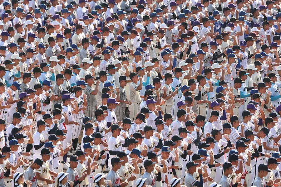 第107回全国高校野球選手権が甲子園球場で開幕した【写真：産経新聞社】