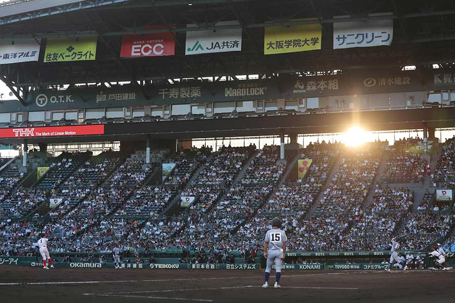 5日に甲子園球場で開幕した高校野球の第107回全国選手権大会、審判の変化にも注目【写真:スポーツ報知/アフロ】